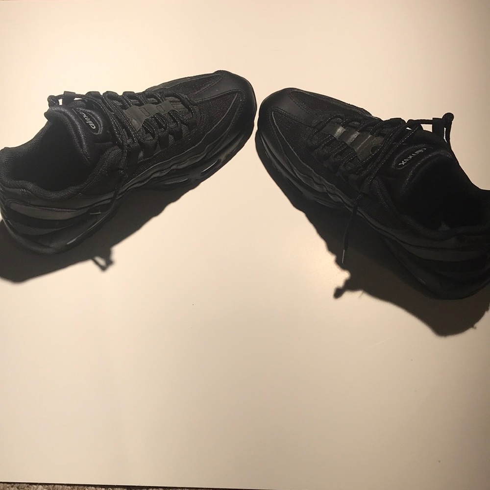 These are black Nike airmax 95s only worn twice, just not my style size 9.5
